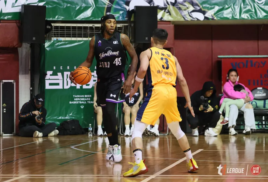 慘了！爭排名關鍵時刻　台啤英熊飆分洋將慘遭聯盟禁賽