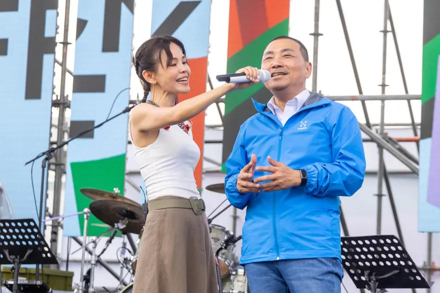 新北市美術館戶外園區開放　金曲歌后彭佳慧HIGH開草地派對趴