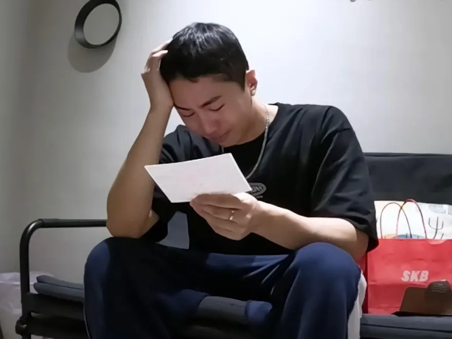 韓網紅突宣布「定居台灣」！讀粉絲手寫信淚崩　2場見面會時間地點曝