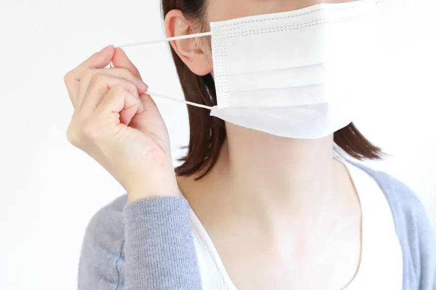 新冠改類有望在5月實施　專家籲同時「鬆綁醫院口罩令」