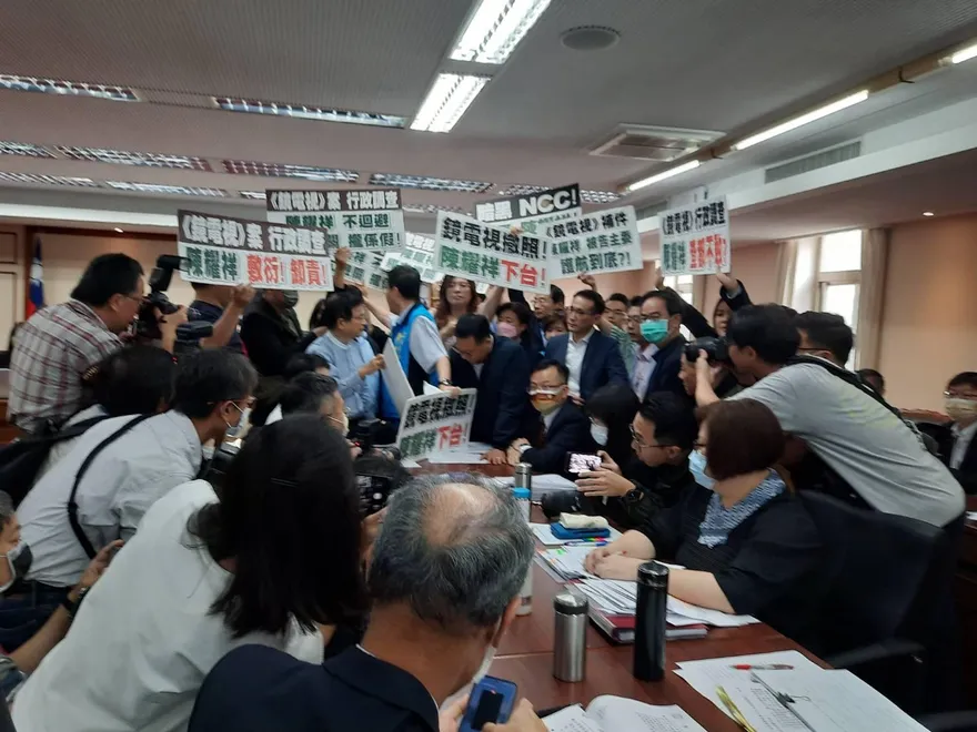 影/民進黨人數優勢表決護航通過！　NCC鏡電視調查報告不用重交