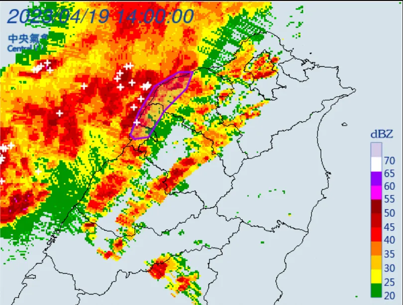 快訊/「最強春雨」炸桃園、新竹　慎防劇烈降雨、9級陣風