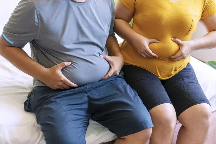 「4大肚型」看懂你為什麼胖！兩種肚　調解壓力、多喝水就能消