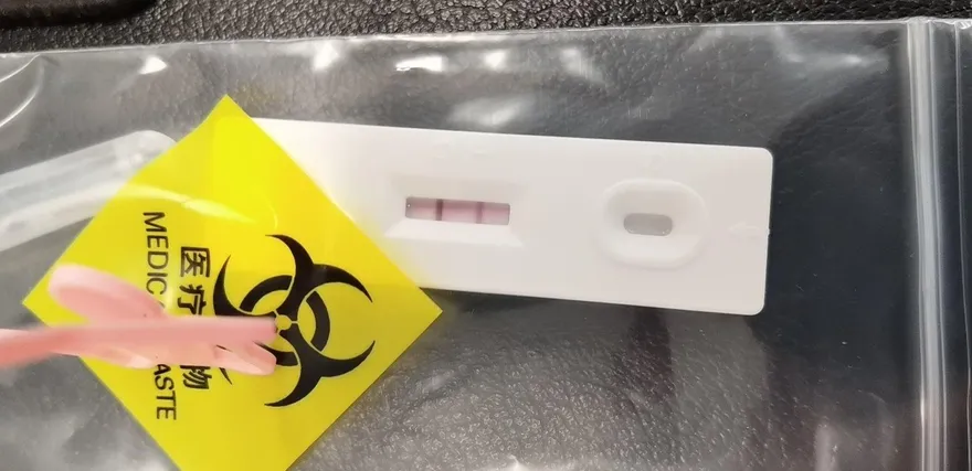 疫情捲土重來？陸網友紛曬「二陽」快篩　張文宏：做好因應準備