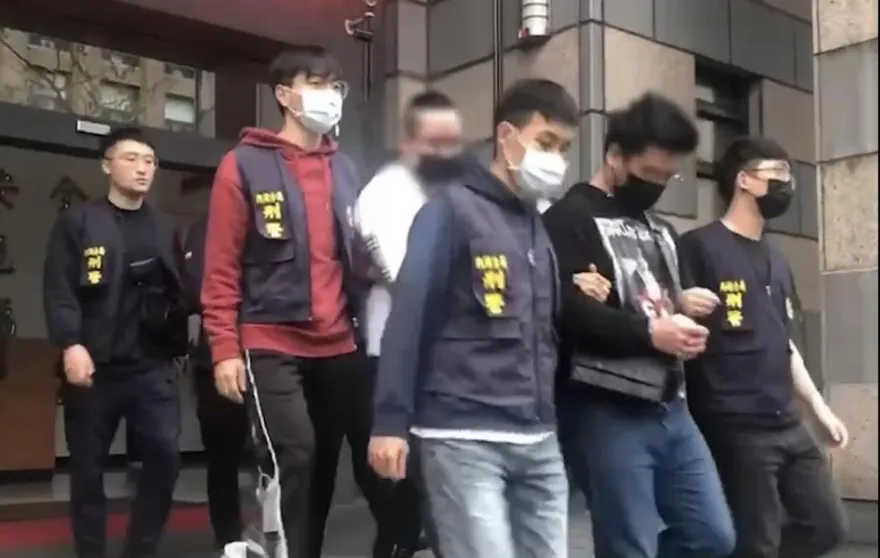 欠債男遭毆打拘禁強迫開戶　北市警攔車即刻救援逮人