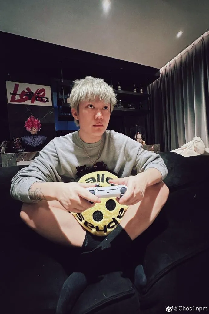 PG ONE復出1天內又被禁！4年前出軌李小璐被封殺…崩潰求網友放過