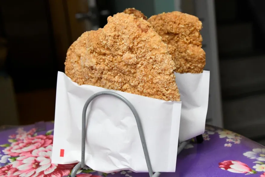 目睹人潮排爆士林夜市雞排！　網震驚：95變正常價？