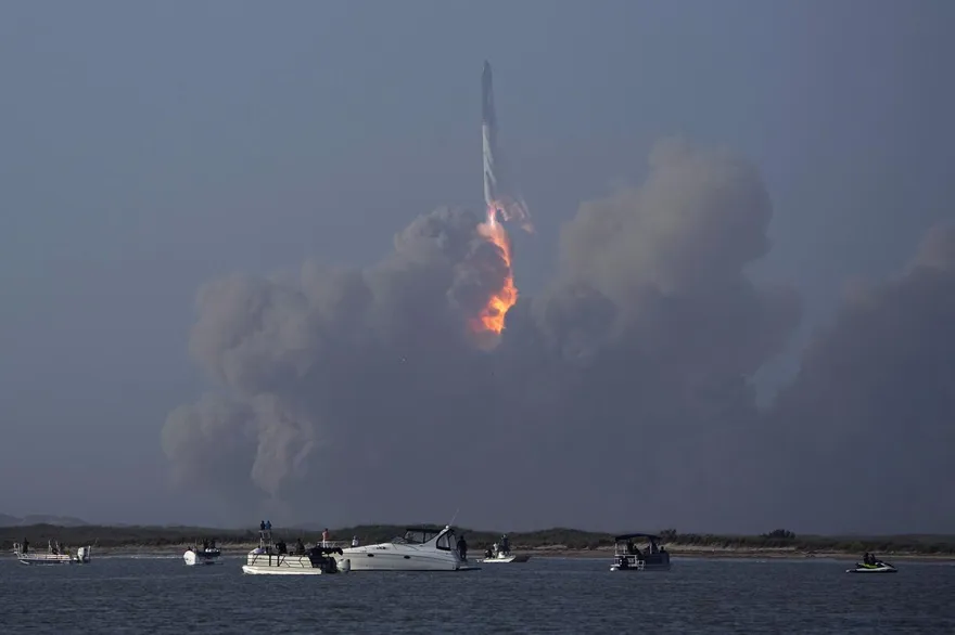 SpaceX星艦推進器太猛！德州發射場被轟出大洞　修復時間恐花數個月