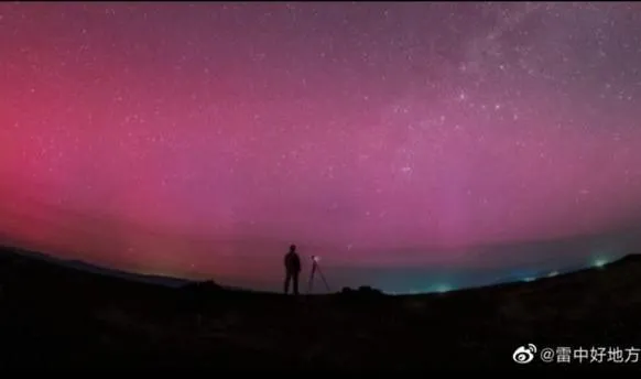 罕見！超強「地磁暴」席捲　新疆出現紅色極光