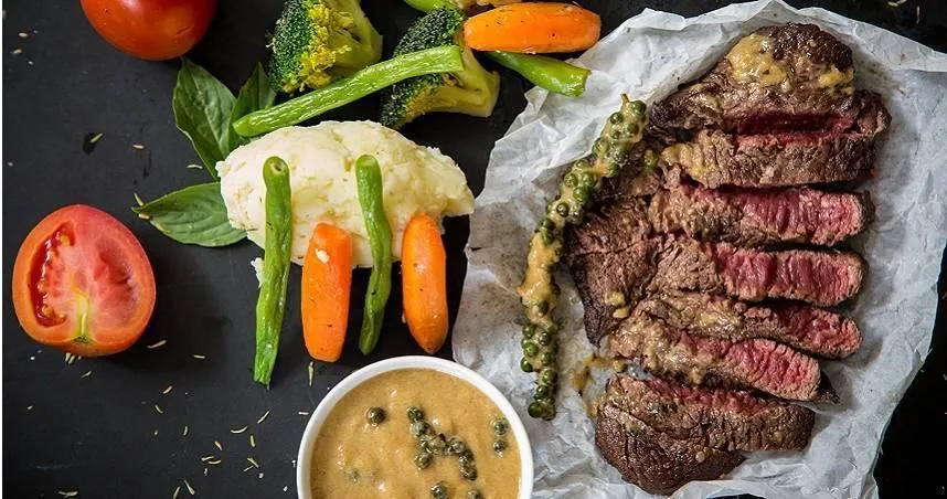 增肌減脂狂吃蛋白質？　醫揭「這種肉」太常吃恐加速慢性腎衰竭！