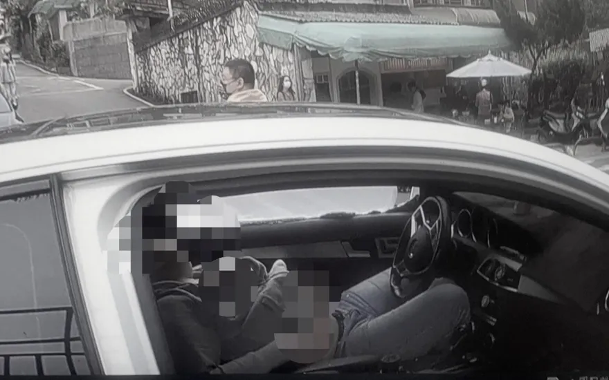 母泣「前一晚還有回家」、明仁會副會長保鑣猝死賓士車上　死前舉動曝