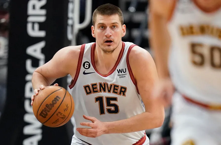 影/約基奇大三元淘汰灰狼　談第二輪強碰太陽：他們是奪冠最大熱門