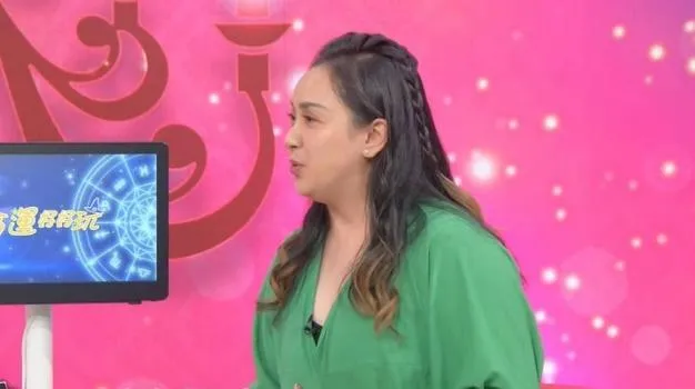 曾熬38次化療！《麻辣》彭曉彤曝「媽媽子宮也長瘤」　暴肥10公斤近況曝