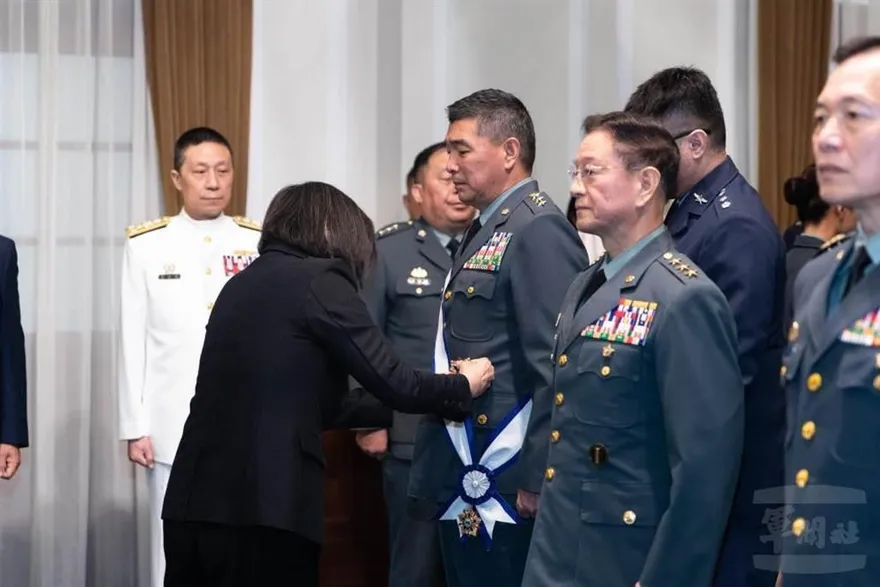 多名上將人事異動！蔡總統主持國軍重要高階幹部授勳暨授階典禮