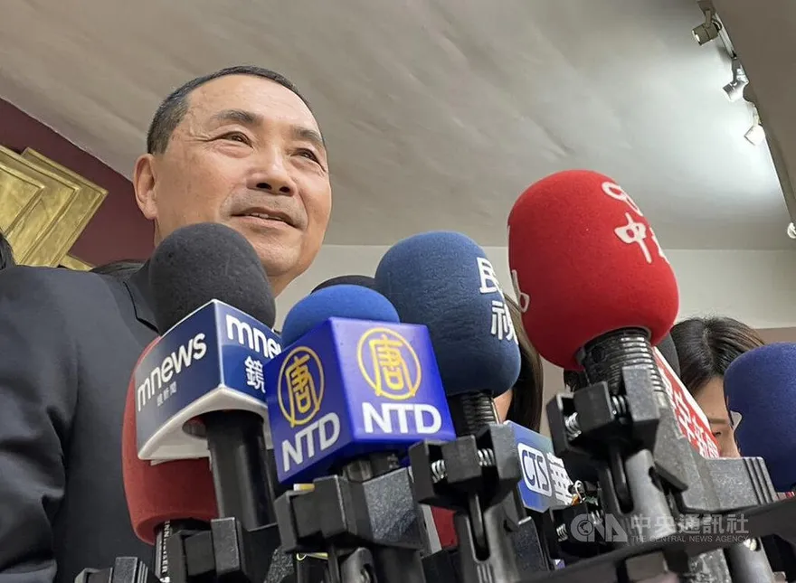 影/再談杯水論　侯友宜：中華民國與台灣覆巢下無完卵