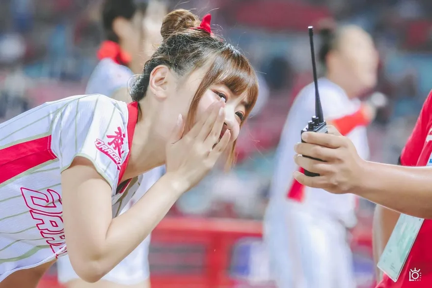 「中職高嘉瑜」將演唱好緊張！本尊現身留言加持「網敲碗合體」