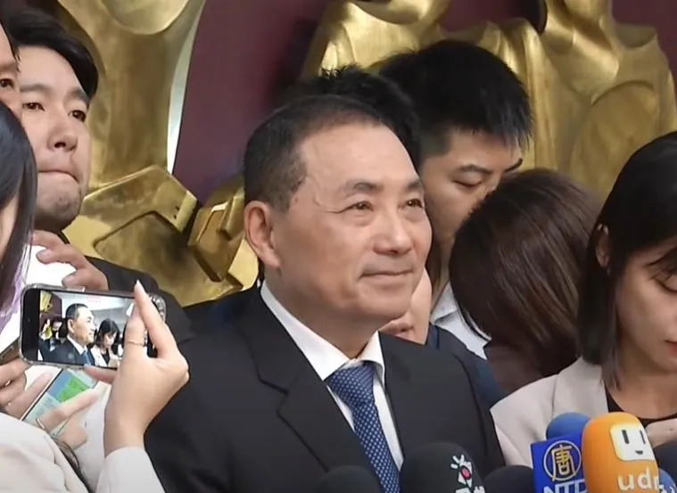 影/民調超車賴清德成藍營共主　侯友宜：為人民和國家拚好日子！