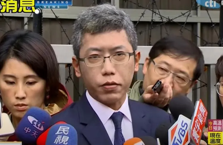 與女記者辦公桌連結「遭判撤職」不服！丁允恭聲請裁判 憲法法庭結果曝