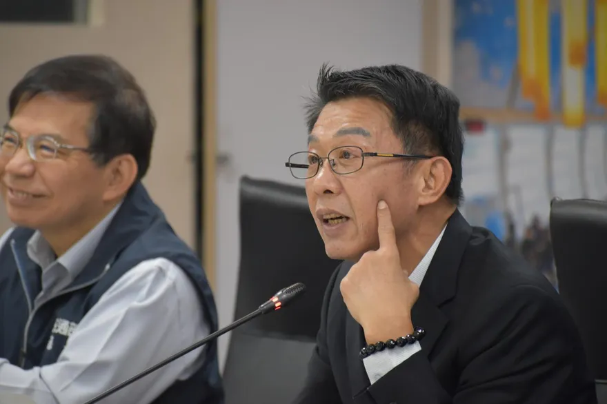 郭台銘「一縣市一小型核電廠」震撼全台　綠委批「天馬行空」：嚇跑中間選民