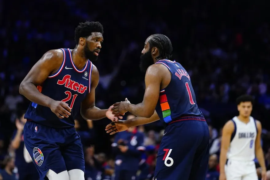 影/出手就是大方！慶祝恩比德首奪年度MVP　哈登豪氣送上驚喜大禮