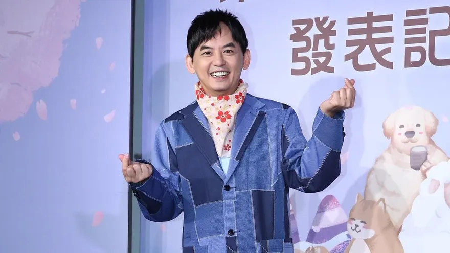 逆風不挺黃子佼！醫揭「編輯不會閒閒沒事改你稿」　釣出本尊直球回應