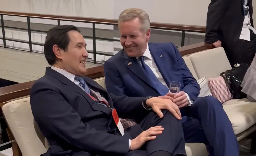 馬英九到希臘遇到老朋友！這大咖熱情稱「President　Ma」