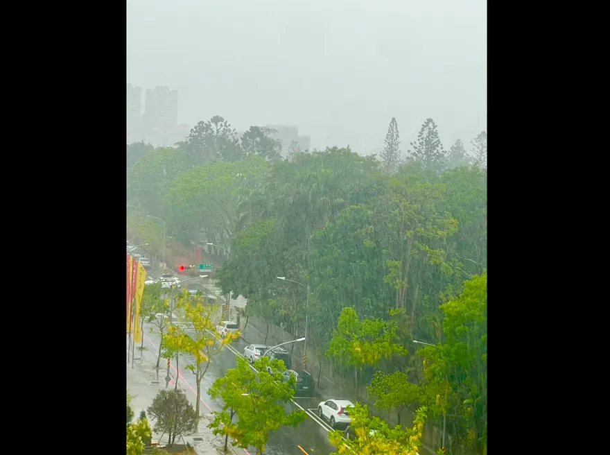 台南曾文水庫集水區現雨勢　網友讚「及時雨下的正是時候」