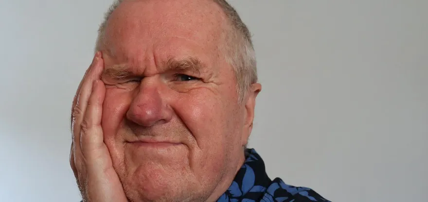 臉歪、口齒不清恐是「腦中風」！最新治療方式打通血管　搶救腦壞死