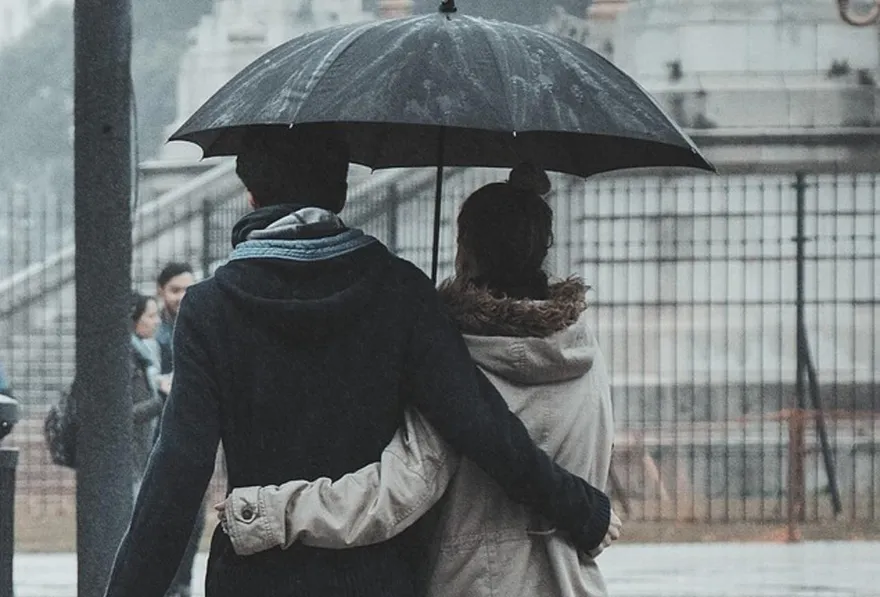 明晨低溫下探17度！「這天起」迎好天氣　週末鋒面報到再炸雨彈