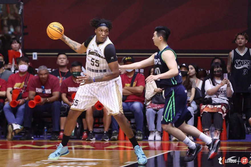 海神連霸夢碎！獵鷹三塔發威逆轉　隊史首度晉級冠軍戰