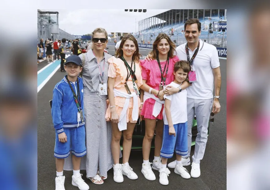 41歲「人生勝利組」！費德勒甜曬一家六口　網羨慕：連生孩子都一雙一雙