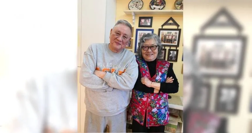 邵氏小生與已逝「姊姊」同花葬！宗華、劉引商長眠地再續緣分