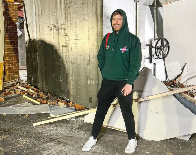 是你嗎？億萬網紅「爽發30萬」深夜開獎：加碼5位幸運兒　竟有亞洲面孔