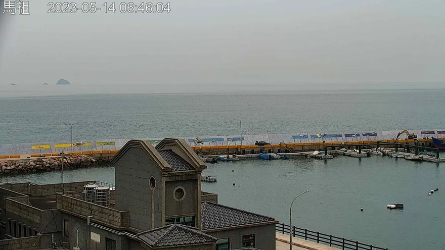 東北風挾帶境外臭氧！母親節北部、金門空品亮橘燈　馬祖空品亮紅燈