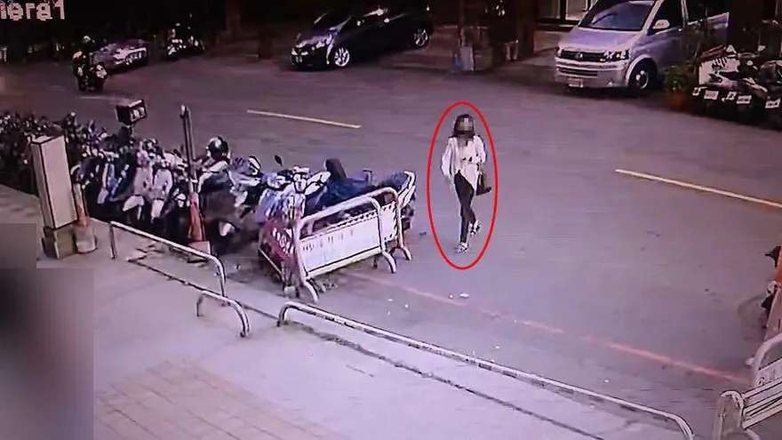 影/母親節不孝！逆子請媽跑腿買菸　竟是被騙去買毒