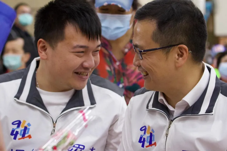 綠委殺到台中！他一看到「這行程表」拳頭硬了：私設刑堂