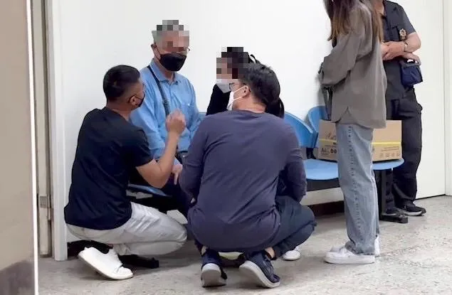 影/一手帶大他的阿公強忍悲痛協助驗屍！空軍下士遭同僚開車輾斃　相驗結果曝