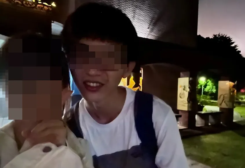 高中狼師對「16歲少女」狂告白！假借補習在公園伸鹹豬手　家長爆揍他進警局
