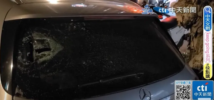 徐巧芯助理遭砸車　警方循行車紀錄器逮人