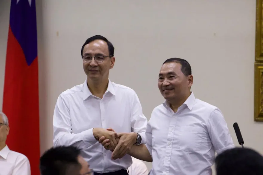 張亞中3招拯救藍營選情　建議「他」直接與侯友宜搭檔參選