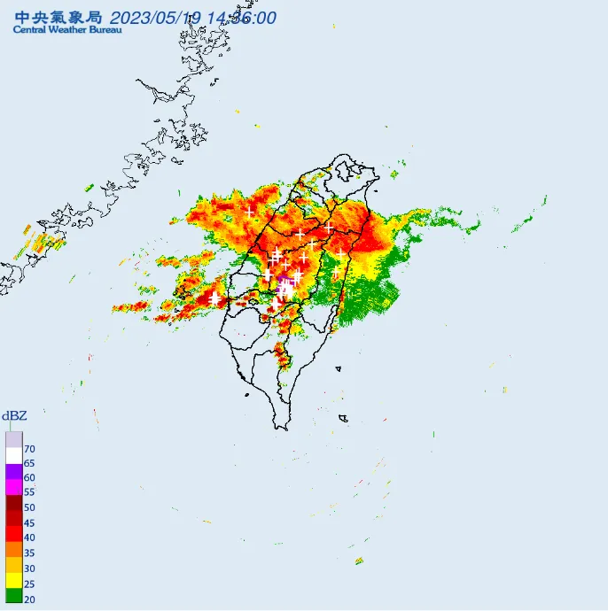 快訊/「雨彈」雷雨帶南移轟炸　南投、嘉義防劇烈降雨與雷擊