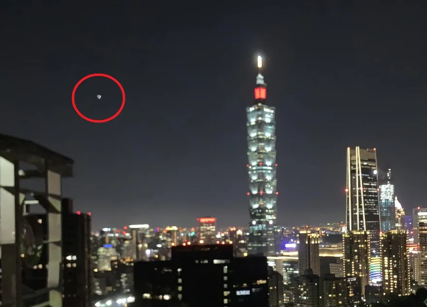 快抬頭看！網狂問「這顆超亮星星」是什麼　北市天文館解答了