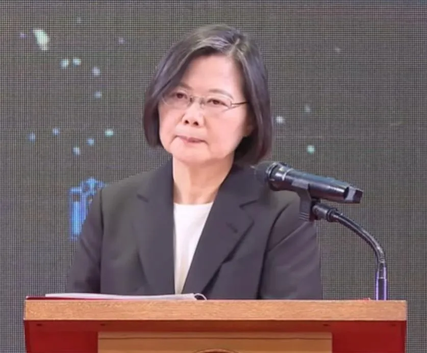 在野黨呼籲「朝野政黨領袖會晤」蔡英文這樣回應