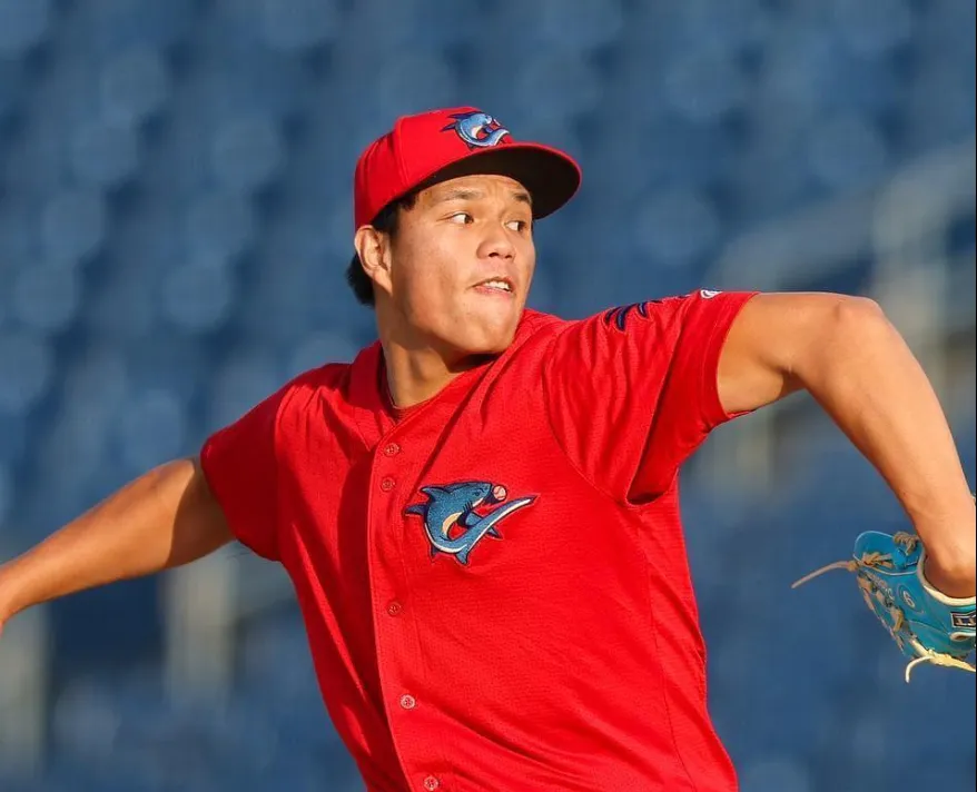 隊友打擊火力支援　潘文輝後援3局失2分奪旅美生涯首勝