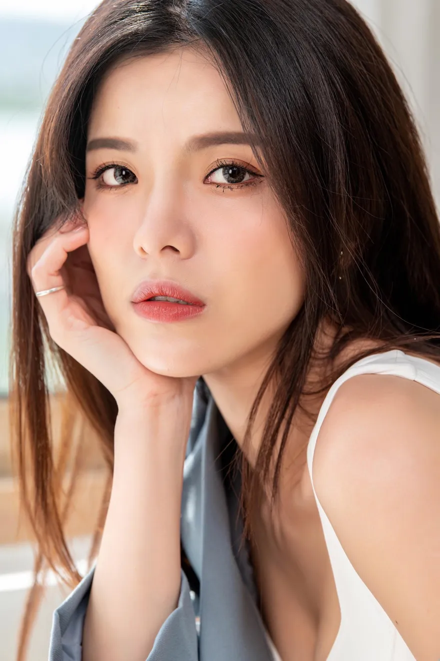 前啦啦隊員女神轉戰直播6年 靠Excel紀錄粉絲抖內金額...自豪擁「死亡筆記本」