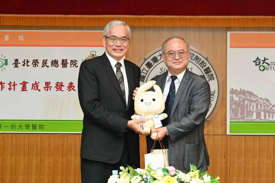 多病毒共存的時代！「少林與武當的結合」台大、北榮醫院共享防疫抗癌4大研究