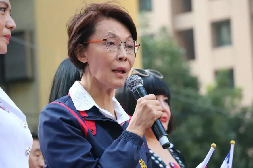 高雄惡鄰凶殺案　受害女曾任競辦助理　黃昭順震驚：下周原本要聚餐