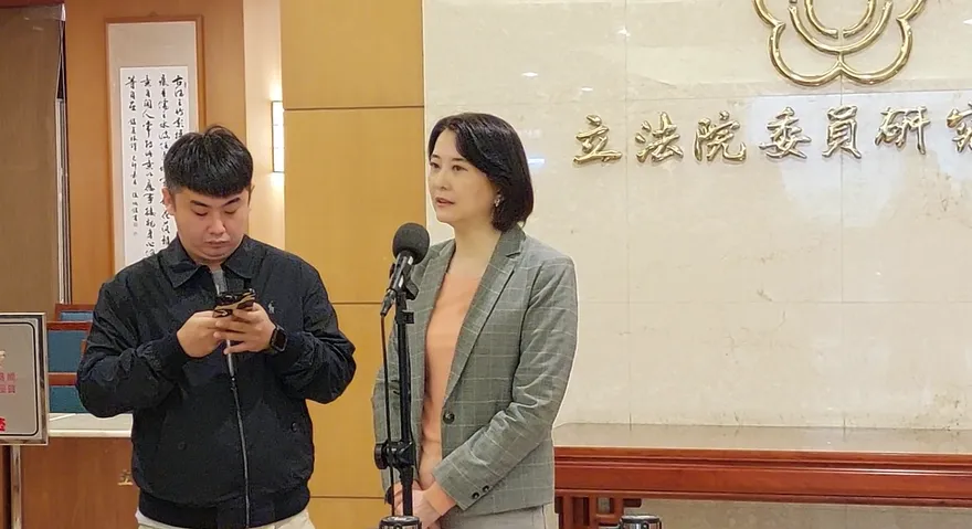 im.B案燒到蘇嘉全　王鴻薇：詐騙集團織「綠色蜘蛛網」坑殺投資人