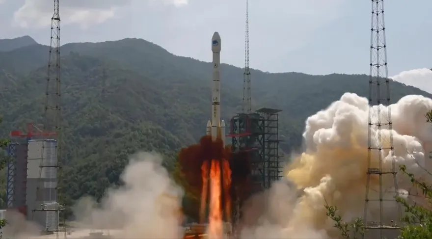 抗衡星鏈！華爾街日報：陸加緊發展低軌衛星群