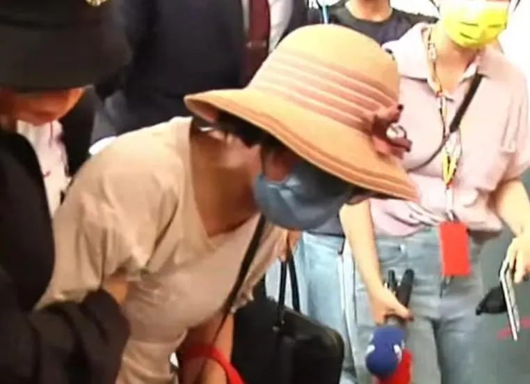 5億高中生/「誰先結婚房產就過給誰」母泣訴：「阿公曾講這句話」